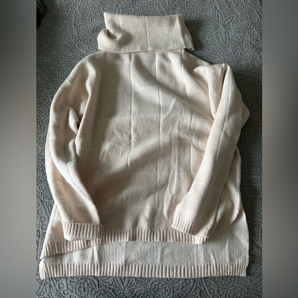 Crewneck sweater long